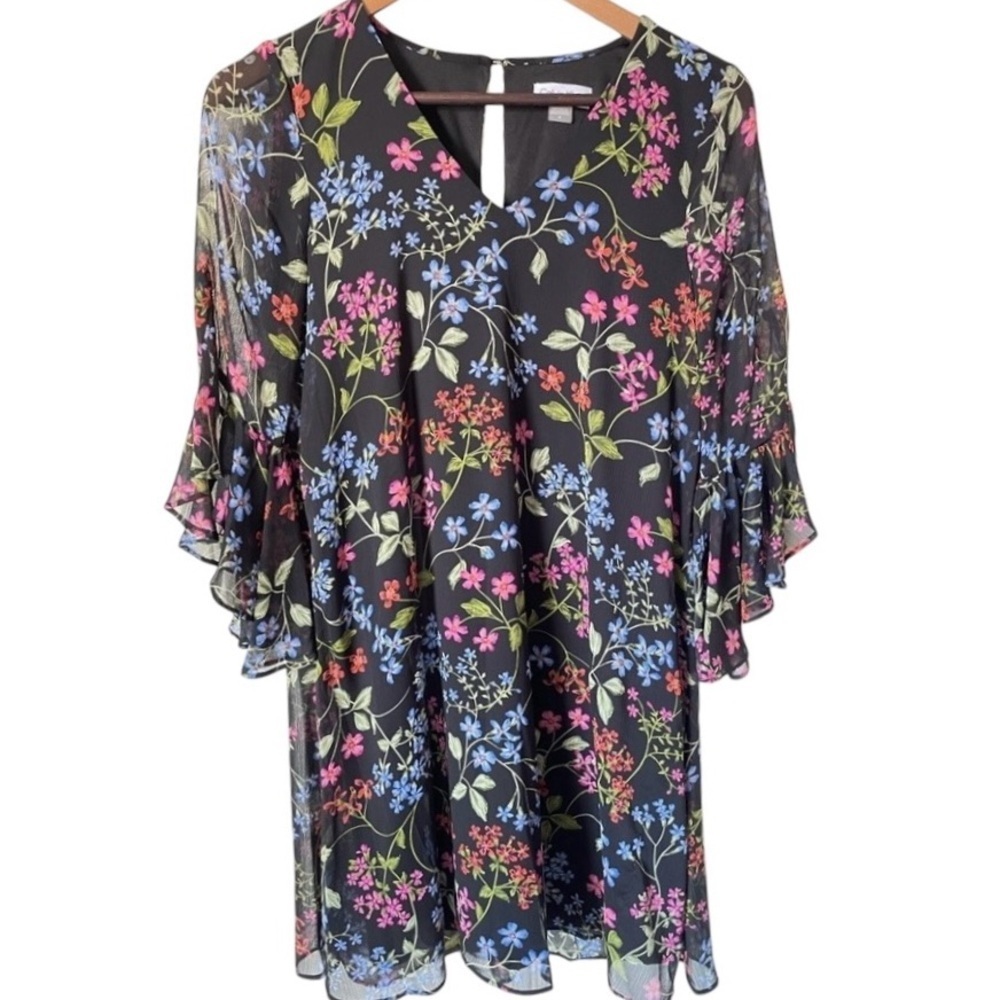 Calvin Klein women's floral black dress Size 4 (S/M) ruffle statement sleeves
